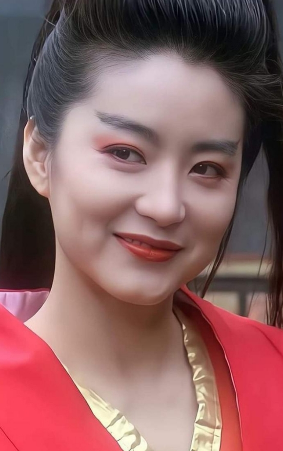 林青霞扮演的东方不败